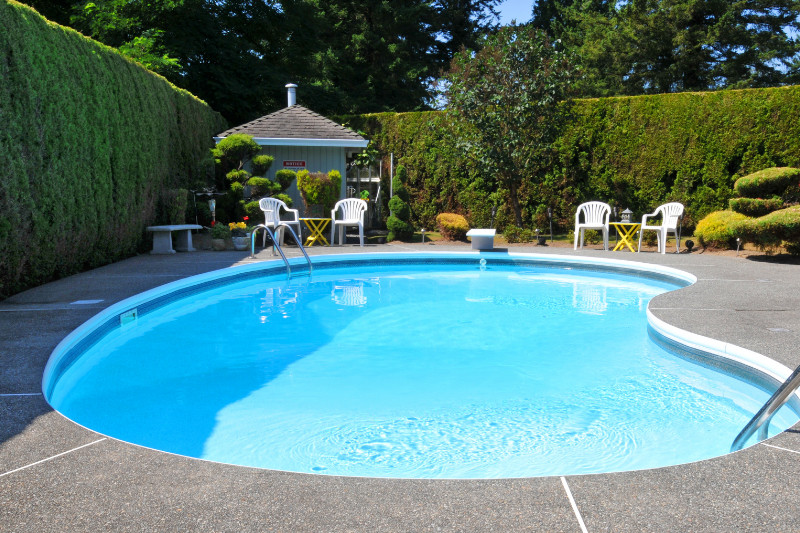 חדשנות בעולם הבריכות - משאבות מים חכמות לניקוי מושלם